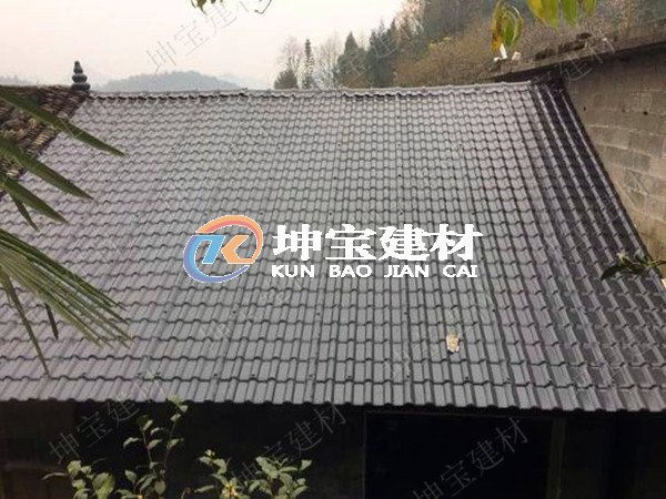 坤寶合成樹(shù)脂瓦，只緣身在最高層！