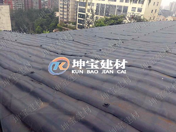 樹脂瓦廠家有話說：屋面塌陷并非偶然！