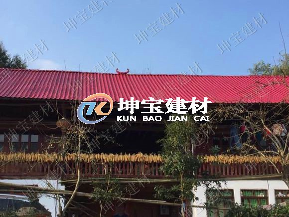 冬季樹(shù)脂瓦屋面滴水卻又無(wú)裂痕，怎么破？