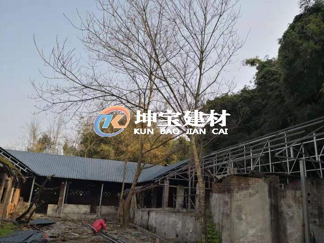 還在為舊房屋面翻新承重問題考慮嗎?，樹脂瓦幫你解決承重！